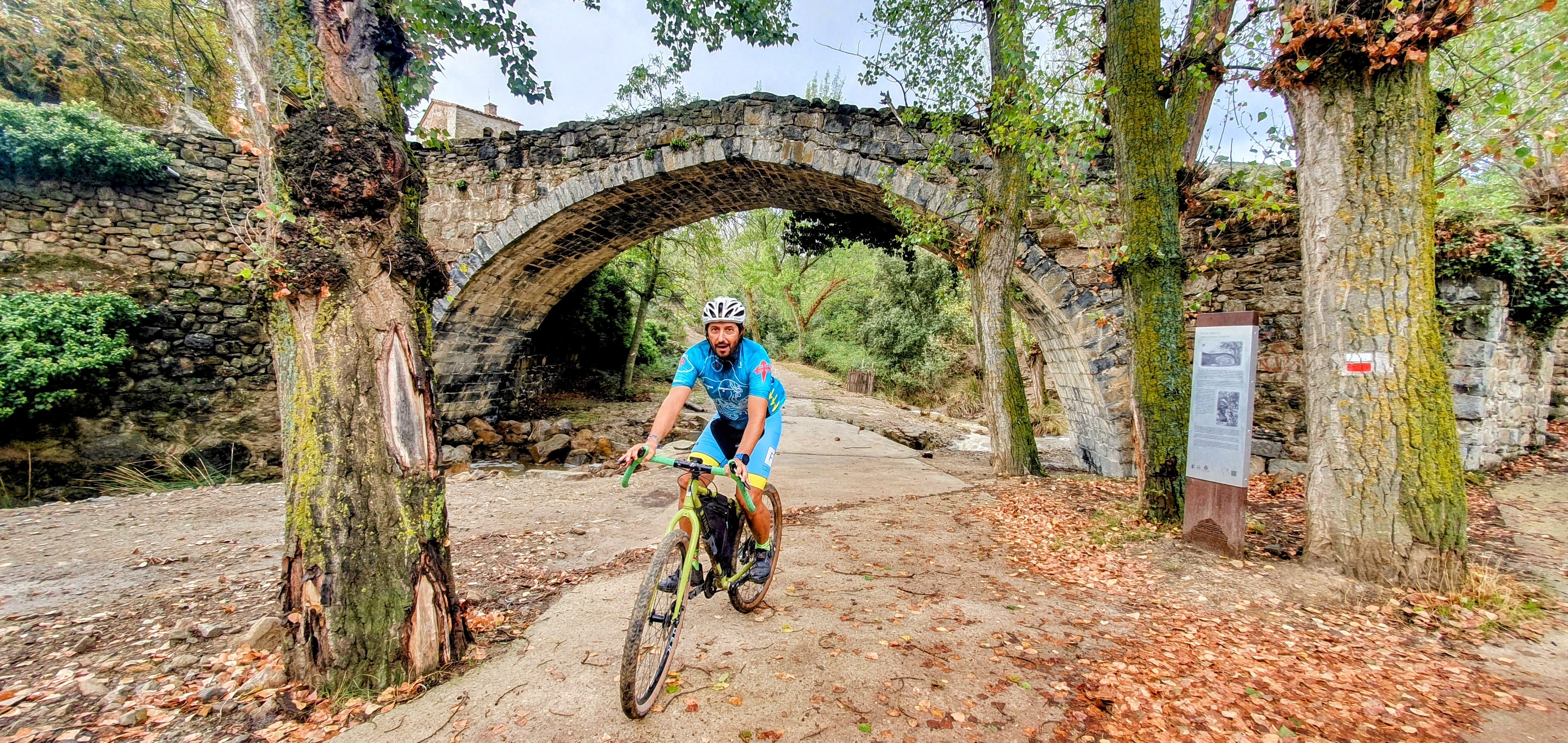 Puente medieval de Ambasaguas